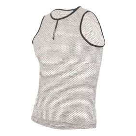 Musculosa Under Giant
