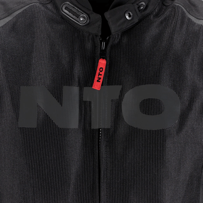 R00088032--3-